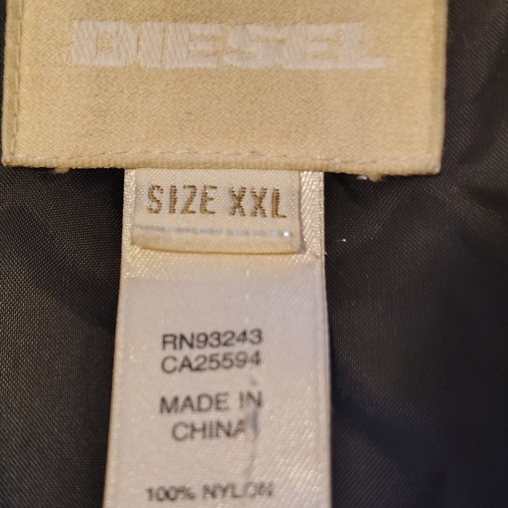 Diesel Light Weight Jacket, Nordstrom's Women ,ZipUp, Black, Zip Pckts, XXL - Picture 2 of 16